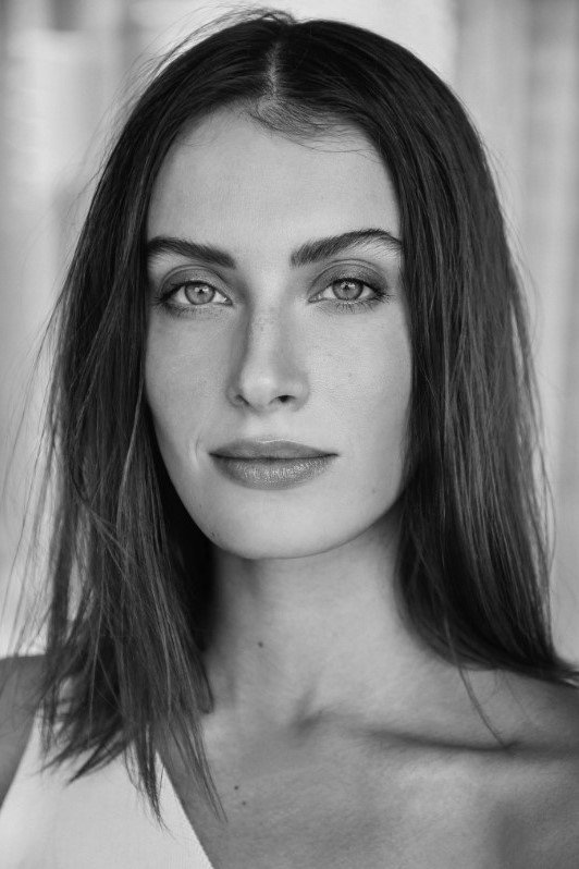Laura Lakshmi's picture in the cast