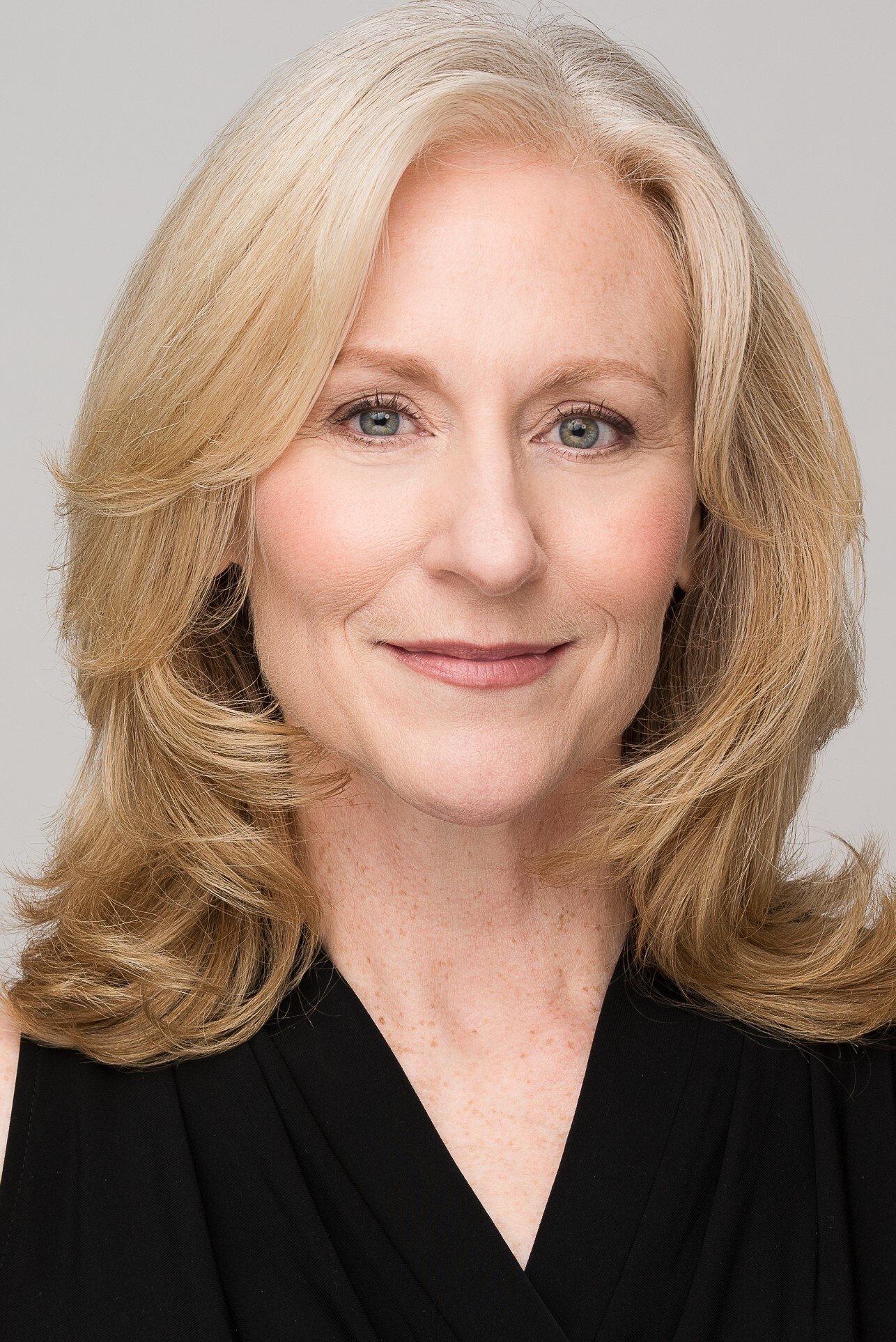 et billede af Elizabeth Ward Land