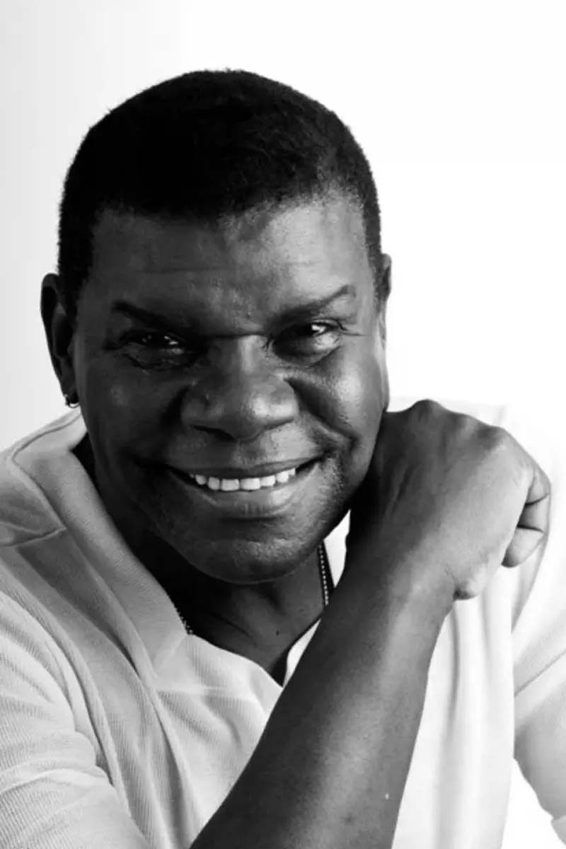 et billede af Emílio Santiago