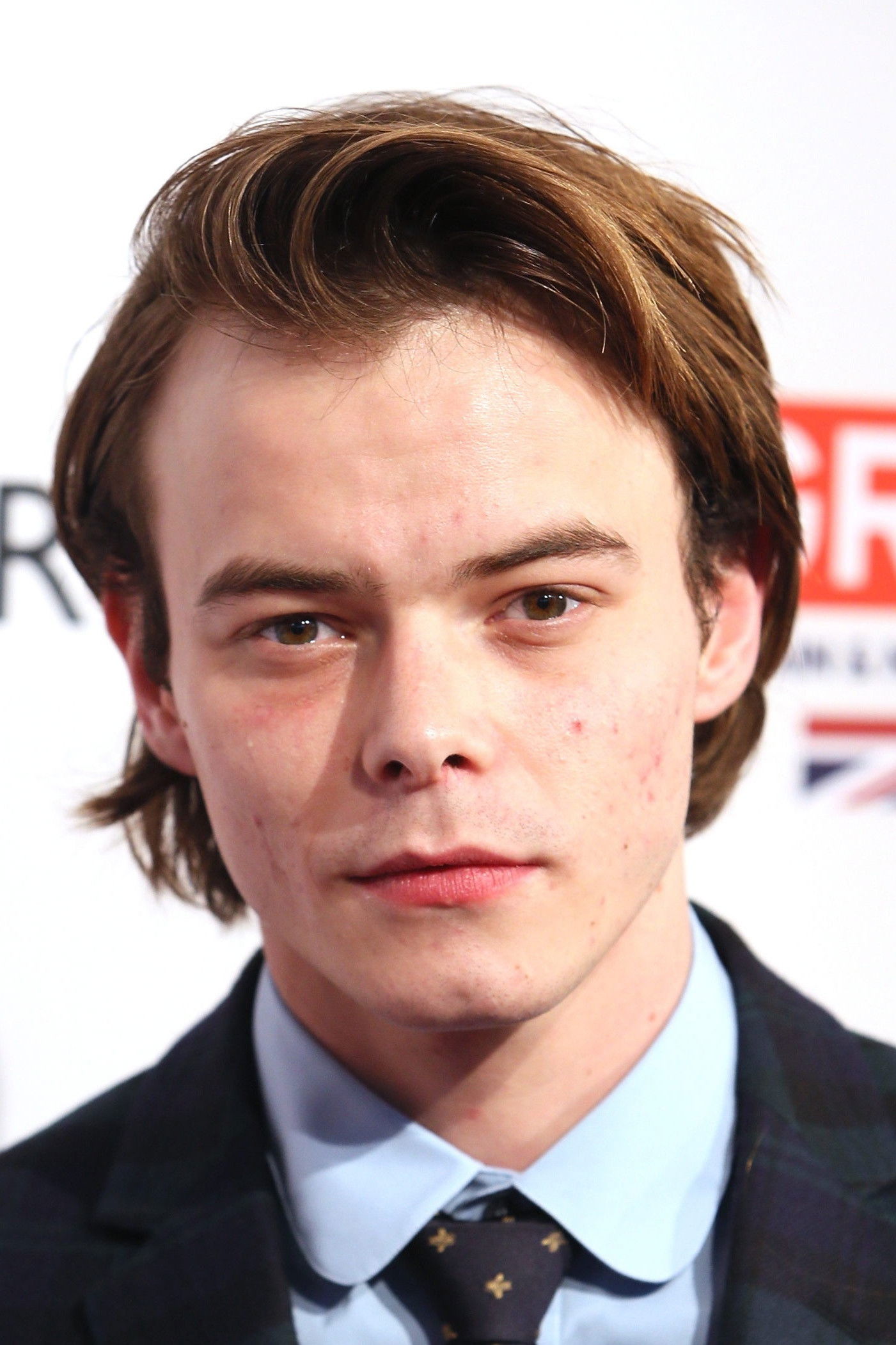 et billede af Charlie Heaton