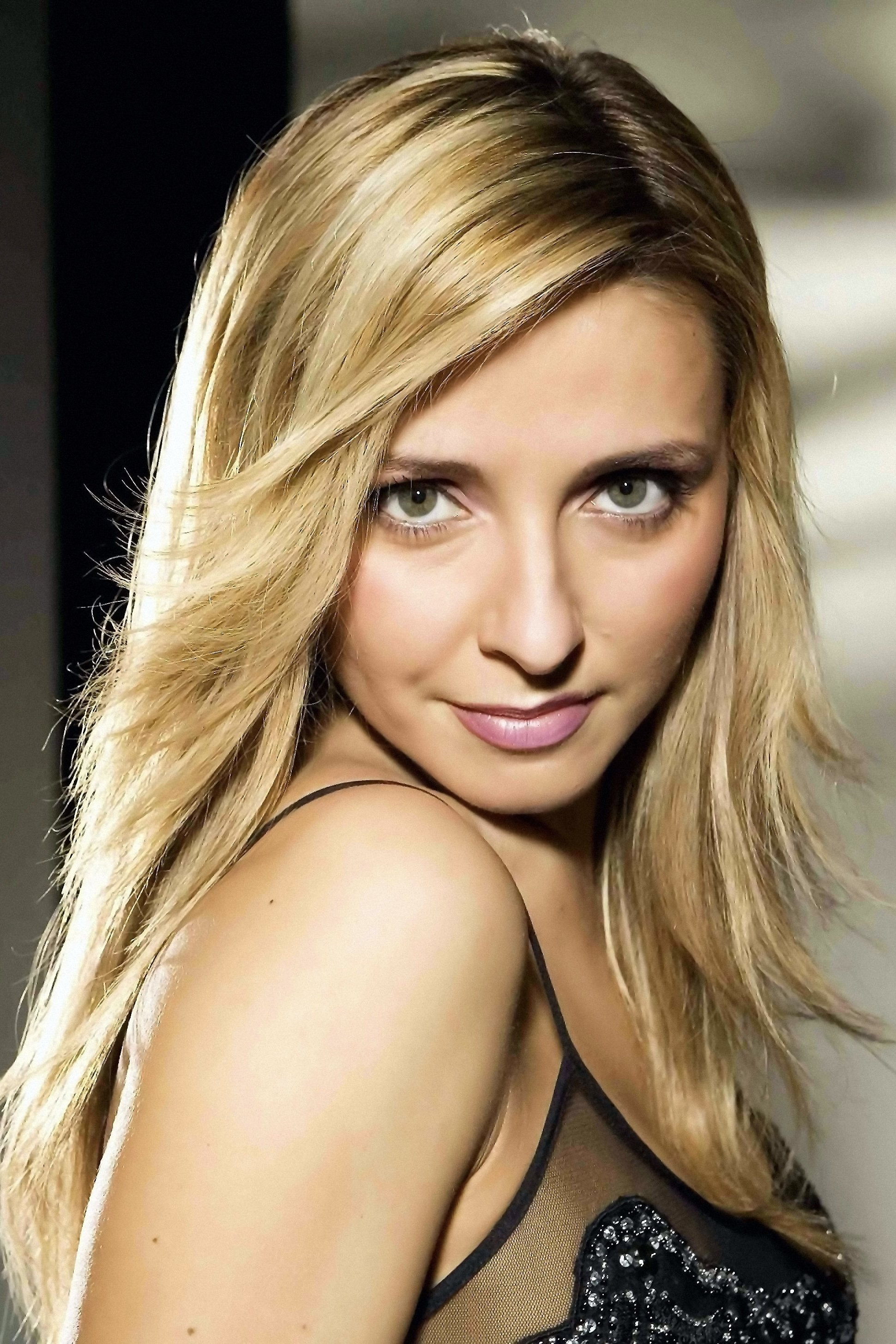 Татьяна Навка's picture in the cast