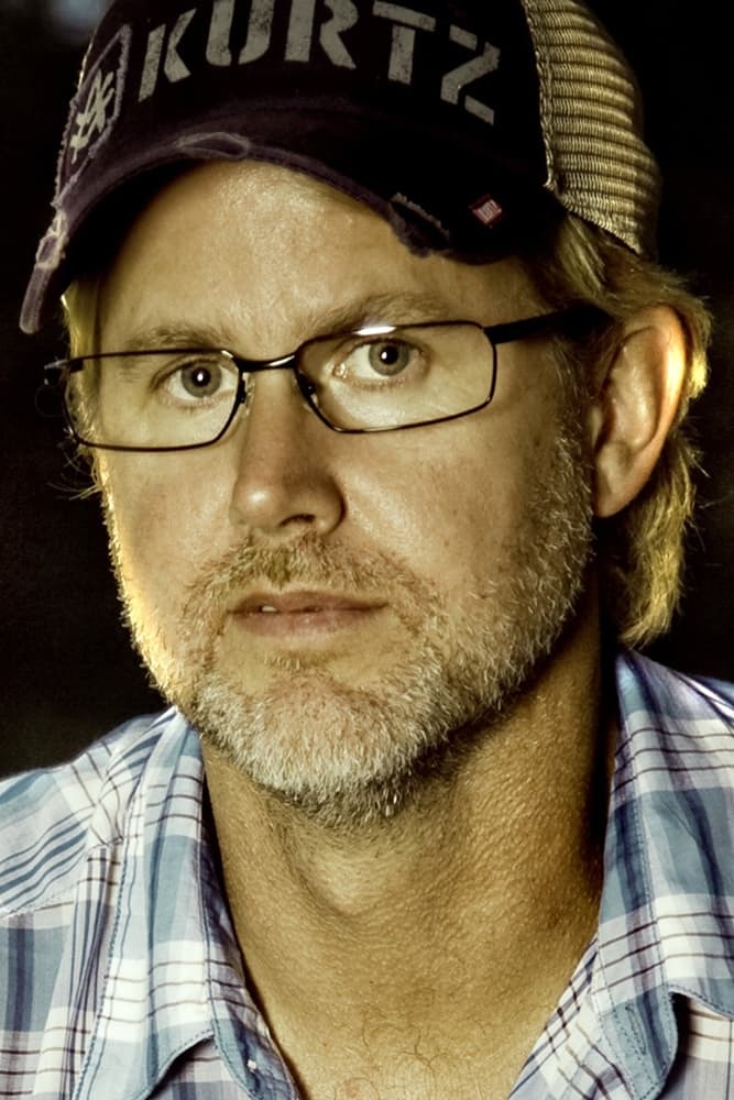 et billede af Michael Landon Jr.