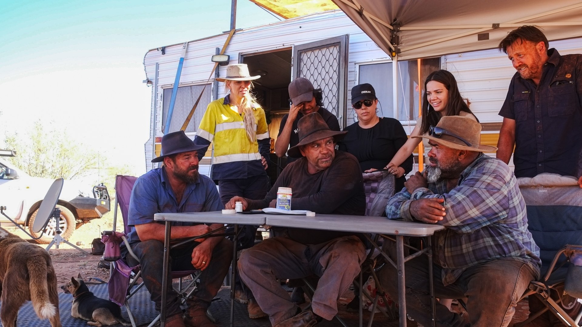 Aussie Gold Hunters: Mine SOS