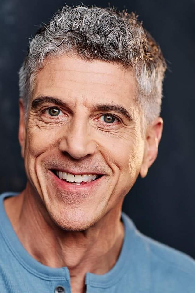 et billede af James Whalen