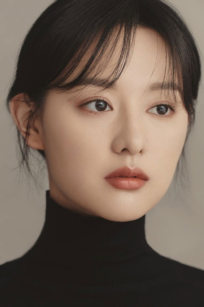 et billede af Kim Ji-won