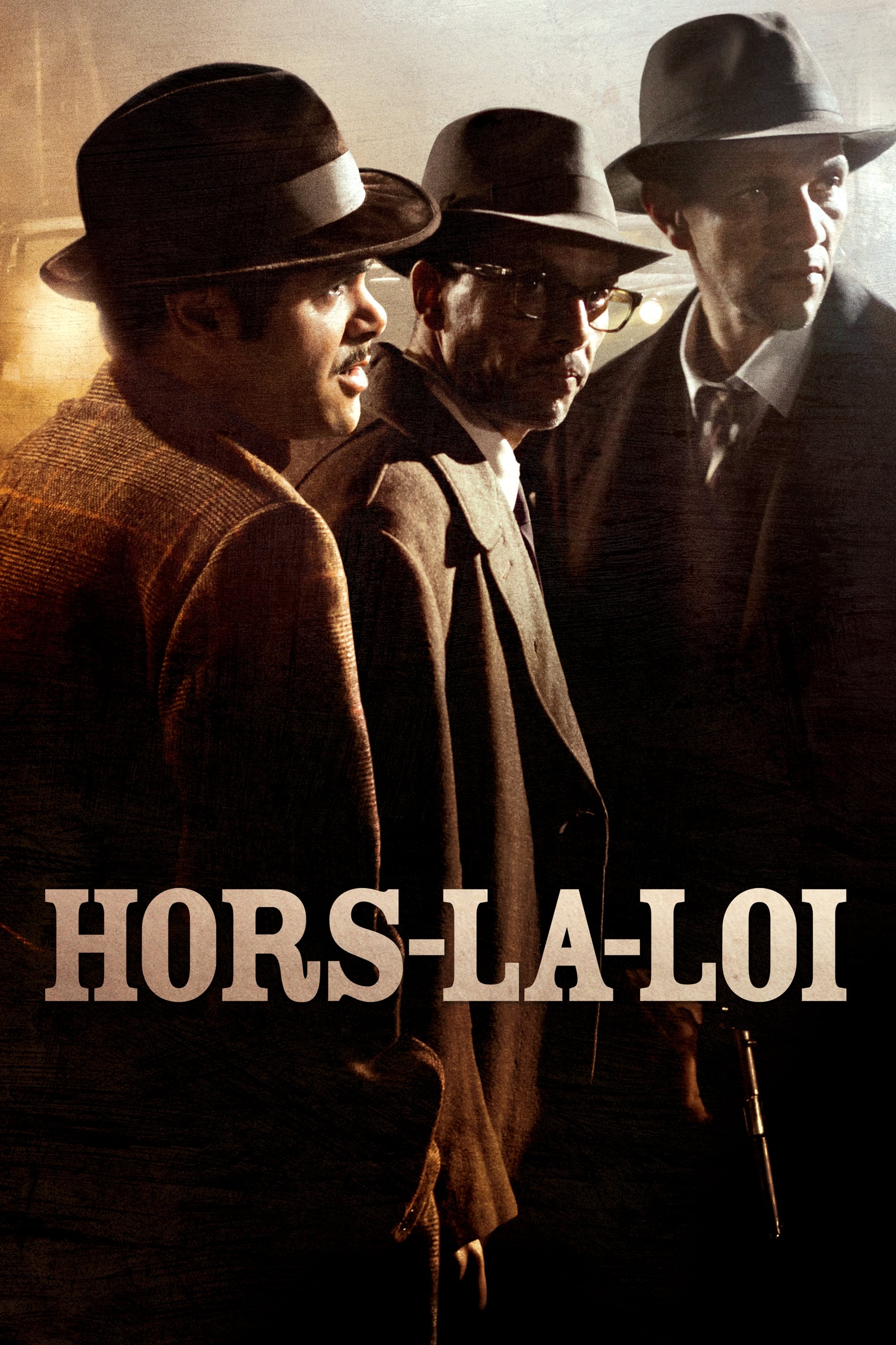 Affiche du film Hors-la-loi 13835