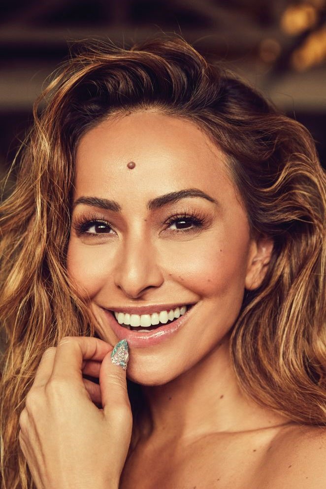 et billede af Sabrina Sato