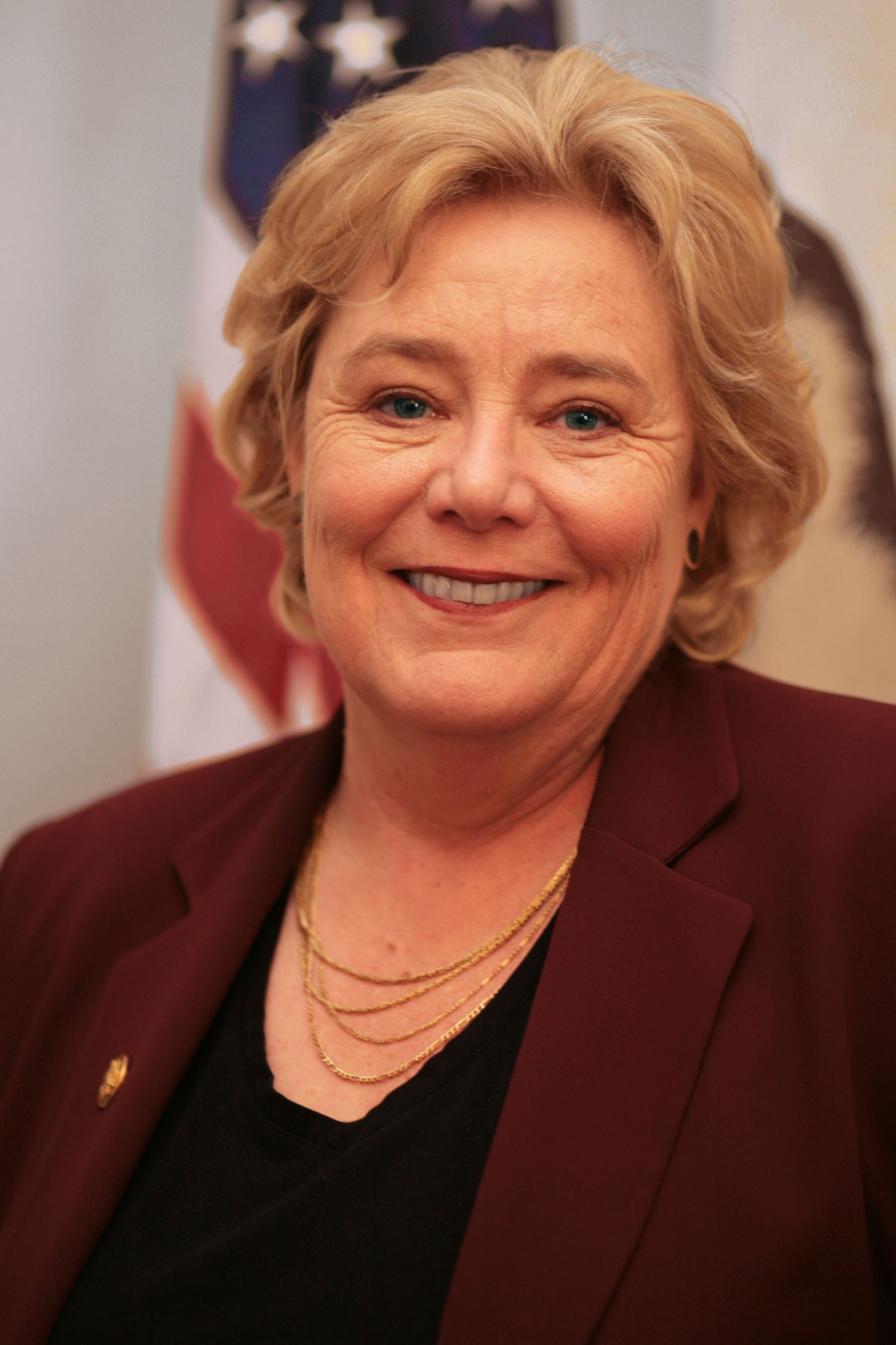Zoe Lofgren's picture in the cast