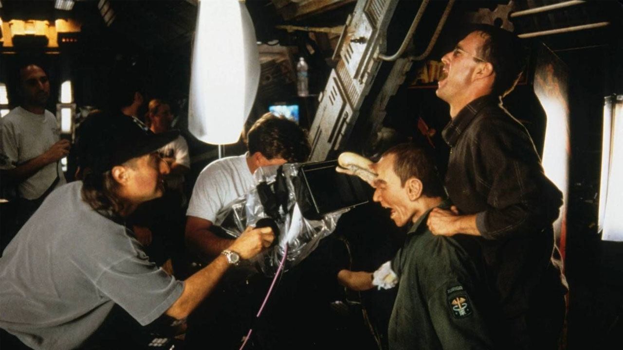 One Step Beyond: The Making of Alien Resurrection (2003)