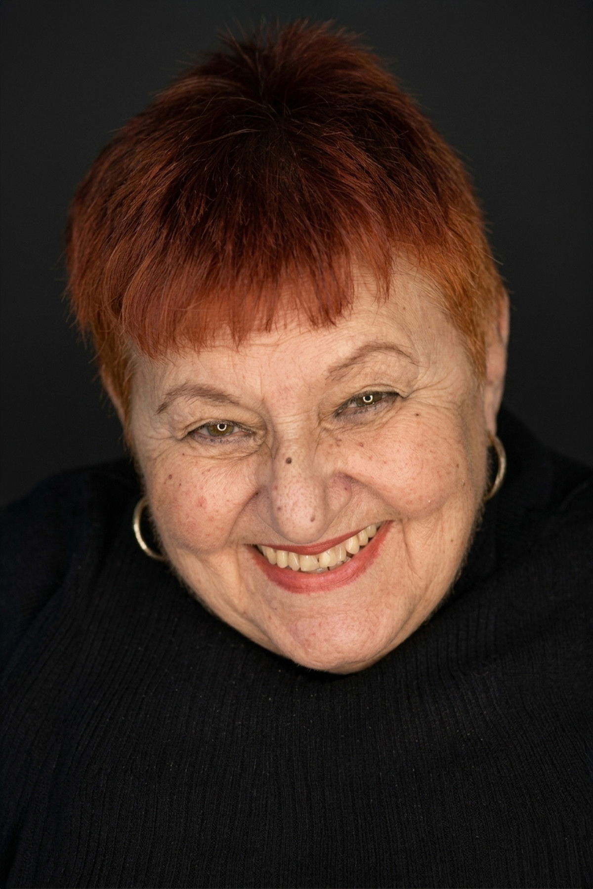 et billede af Suna Pekuysal