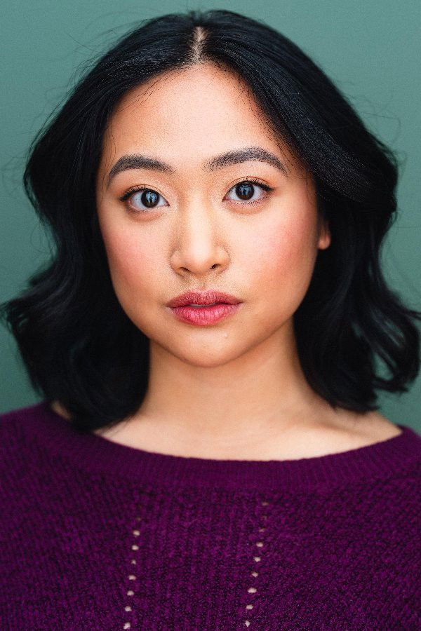 et billede af Regina Famatigan