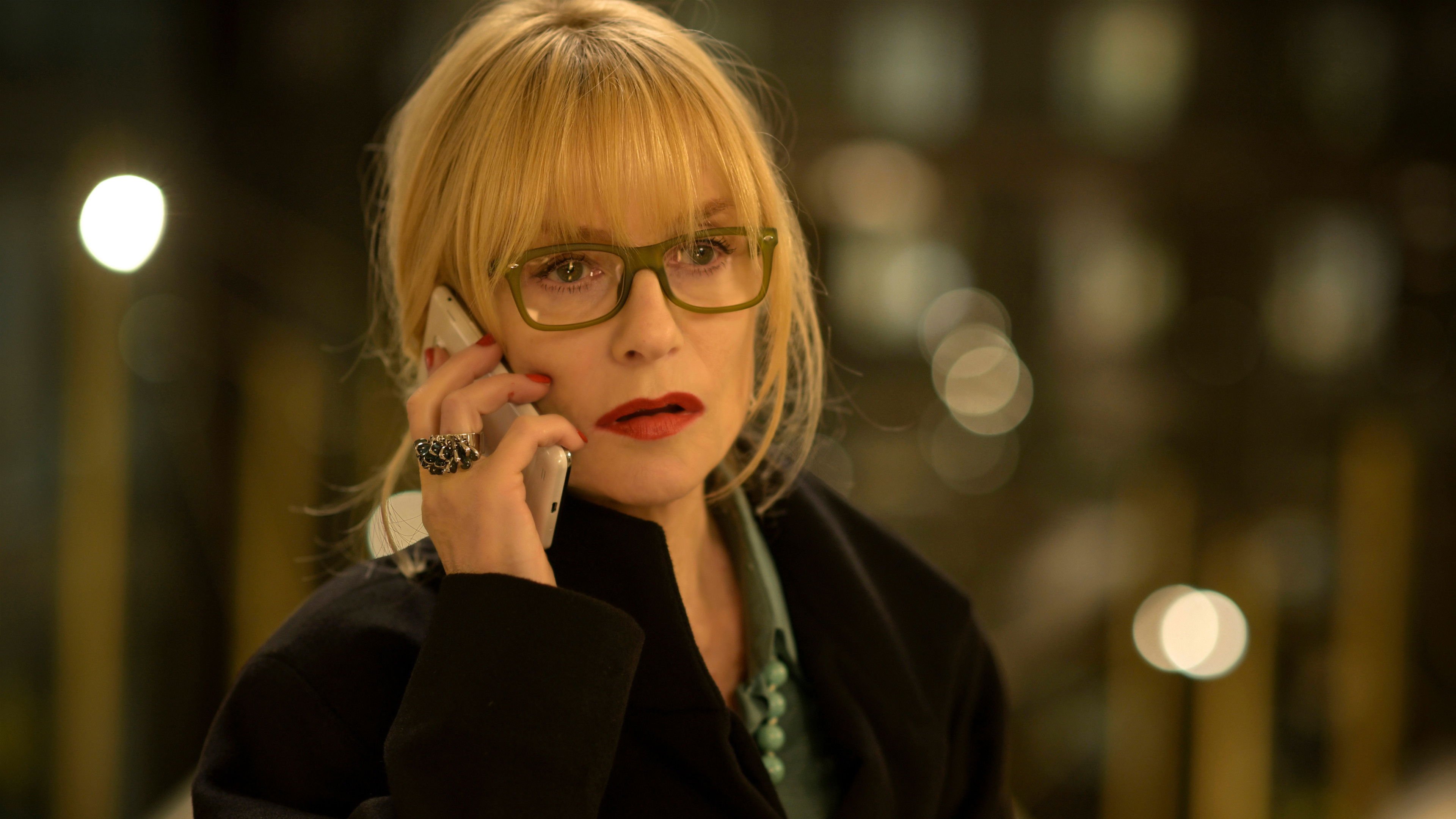 La Syndicaliste backdrop - movieMx Review