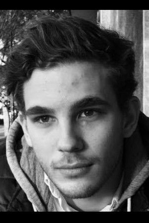 et billede af Károly Ascher