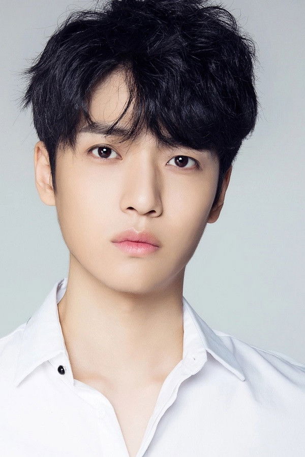 et billede af Yang Tian Zheng