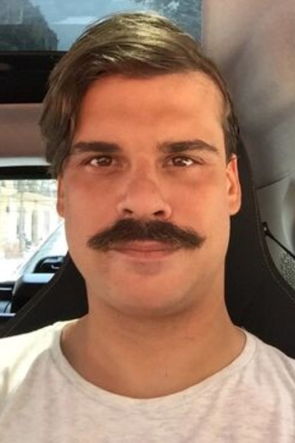 et billede af David Jenner