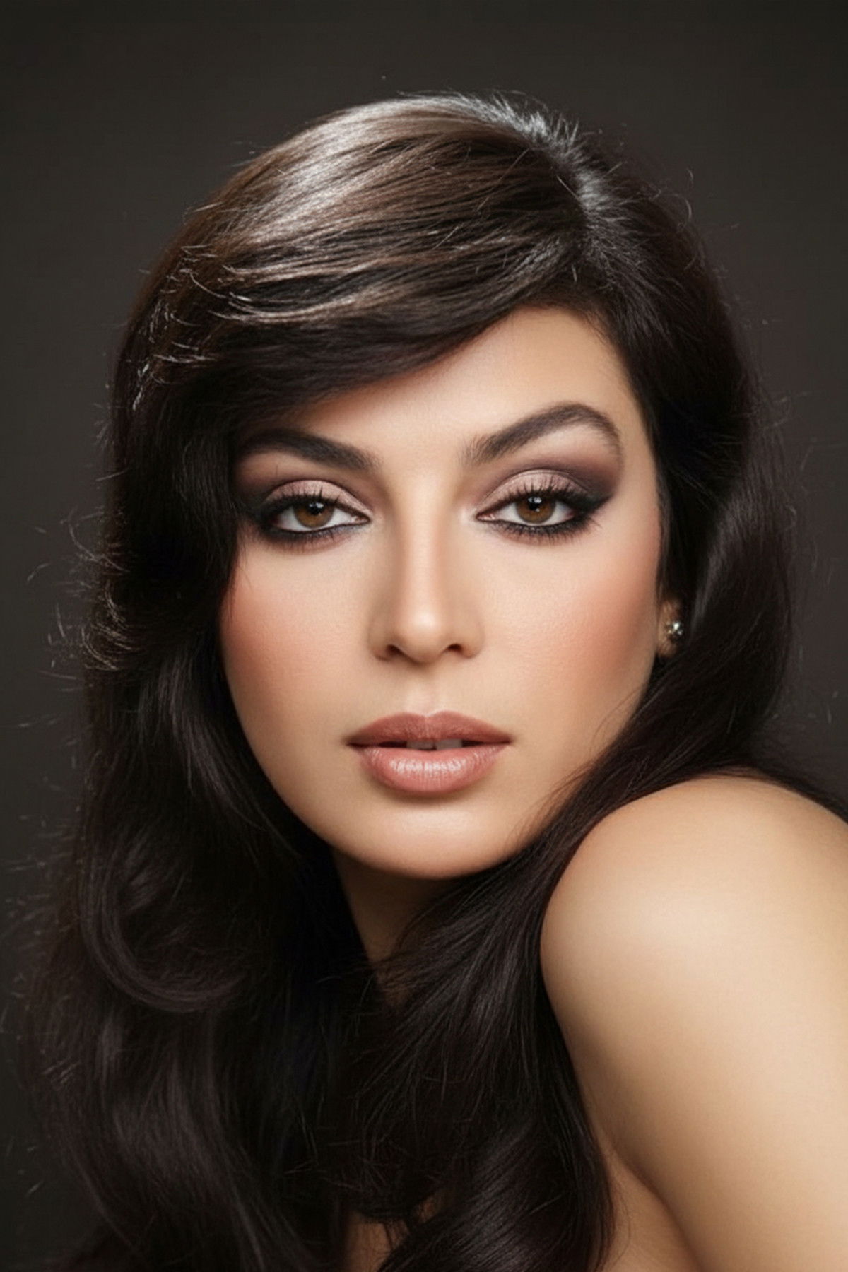 et billede af Zerrin Egeliler