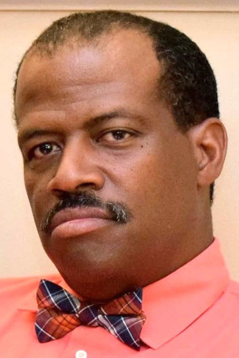 et billede af Gregory Marshall Smith