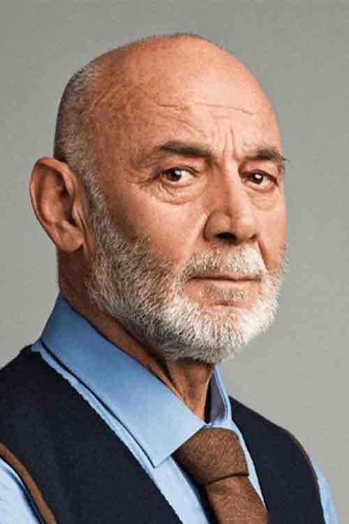 et billede af Kenan Bal