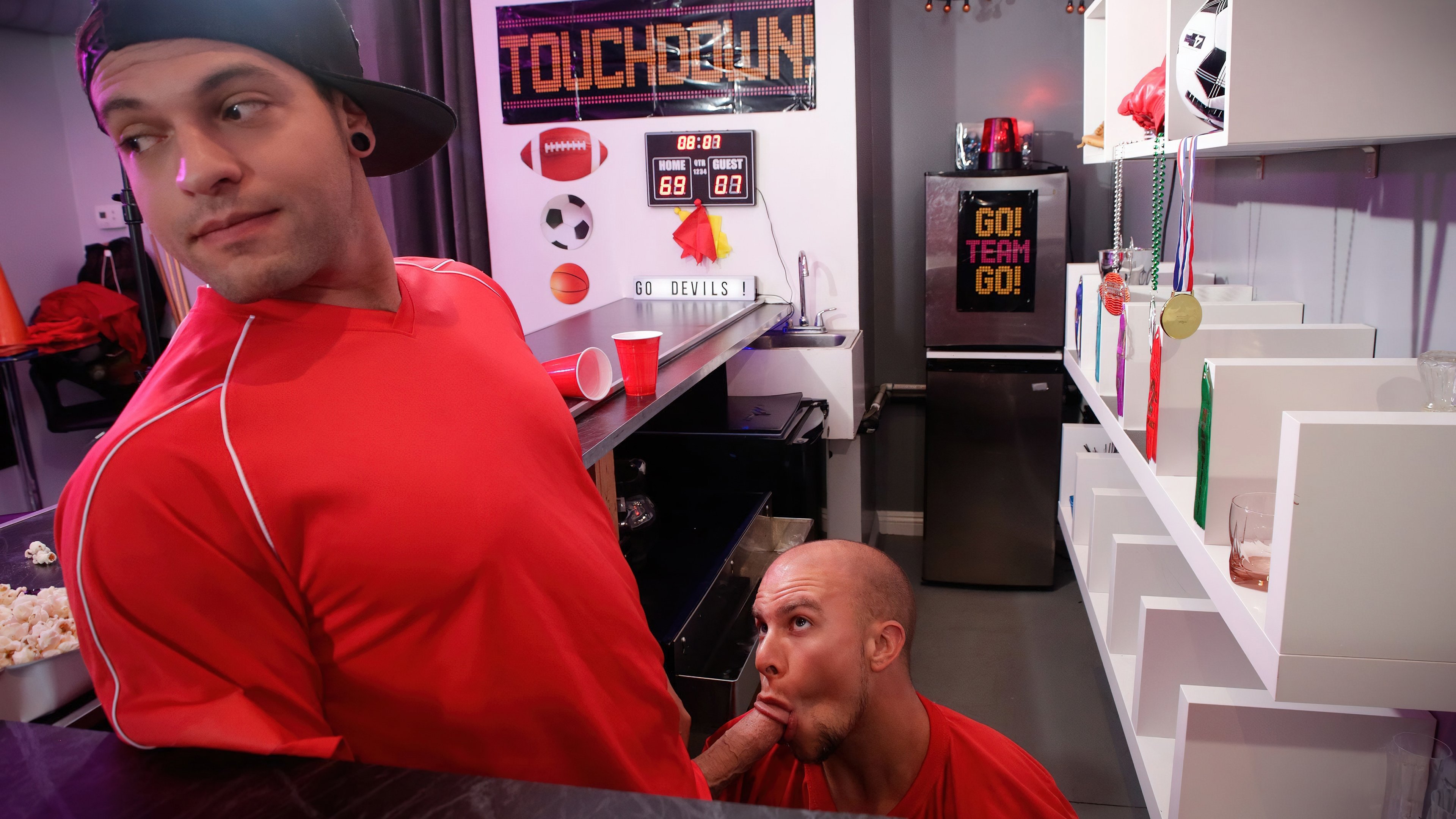 Serving Her Boyfriend