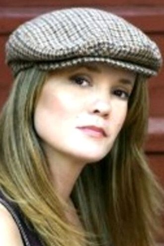 et billede af Lara Lyon