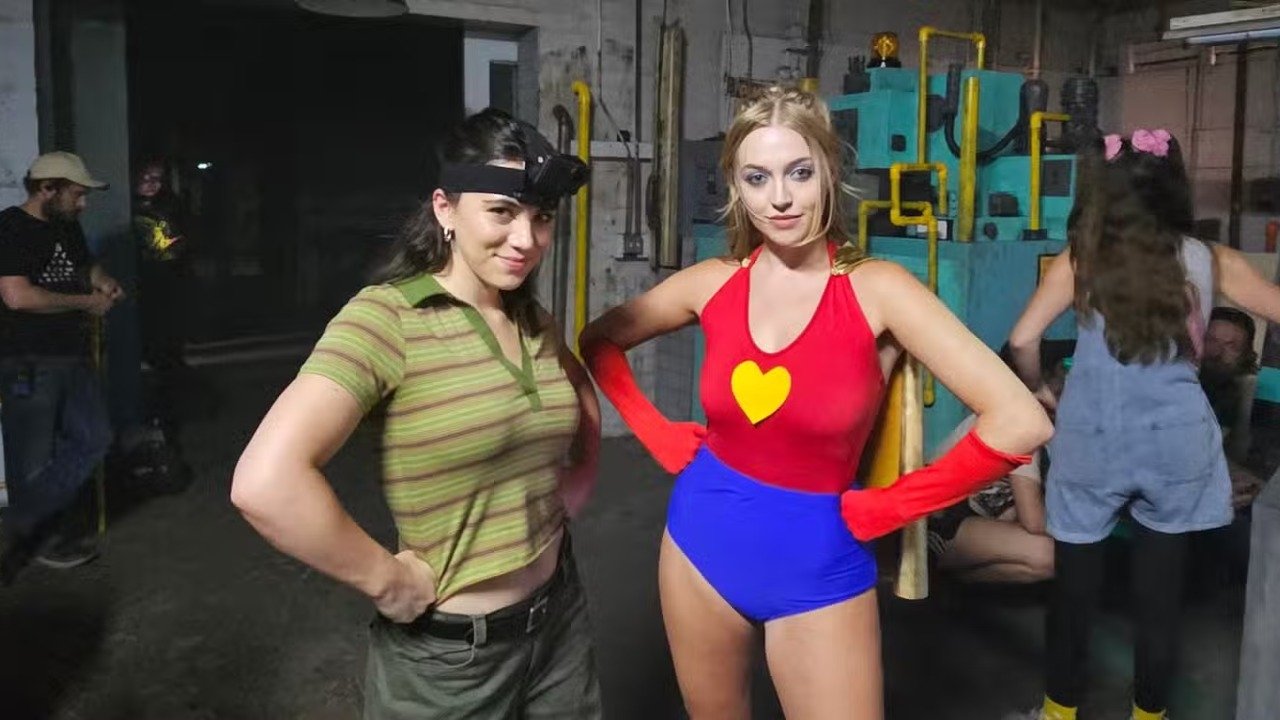 V/H/S/Halloween backdrop