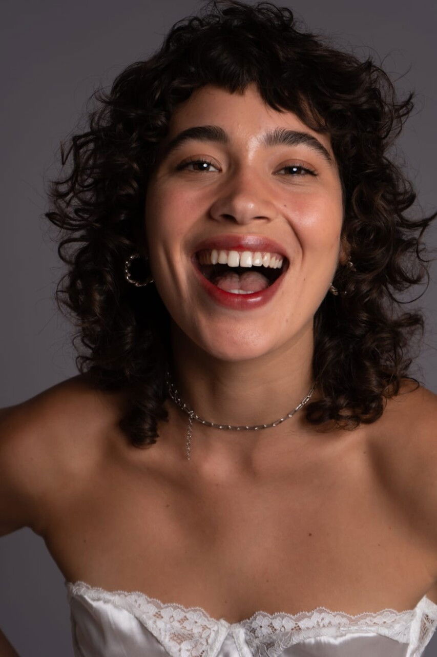 et billede af Flora Sandyá