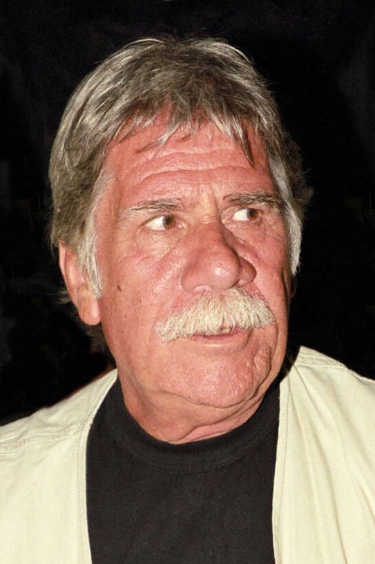 et billede af Stavros Paravas