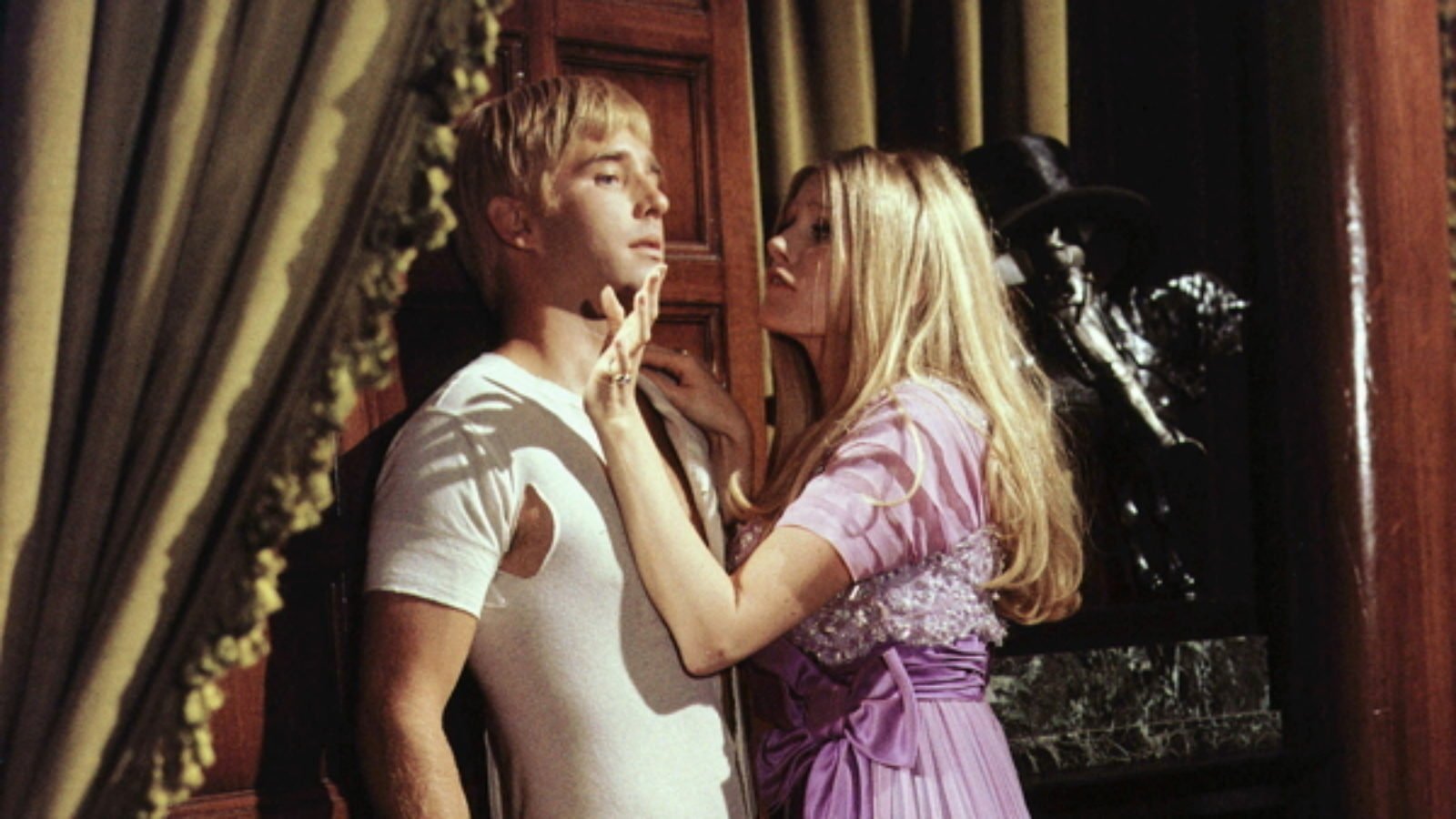 Gaily, Gaily (1969)