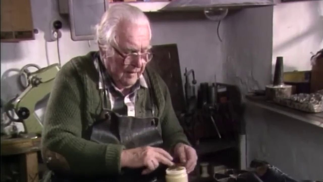 Thumbnail for Episode 3 Season 1 Episode 3