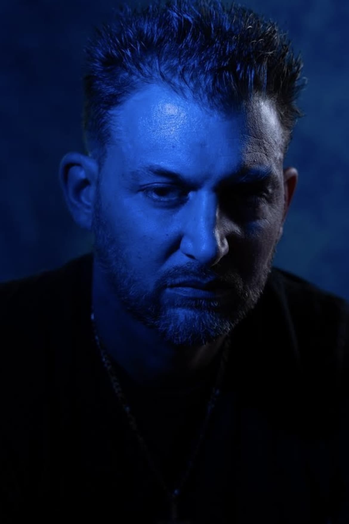 et billede af Pauly Popolizio