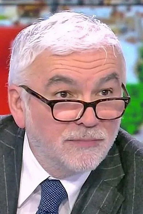 et billede af Pascal Praud