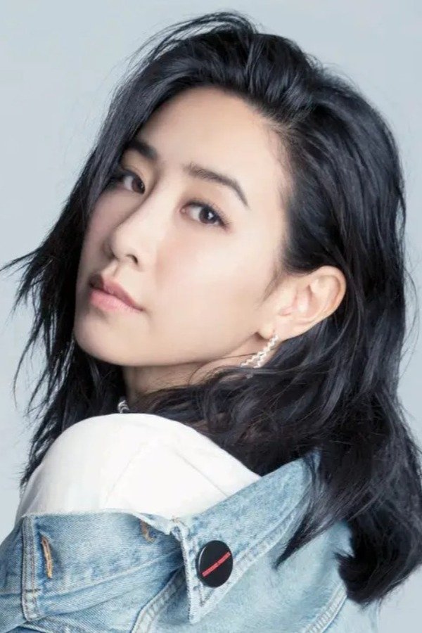 et billede af Kary Ng