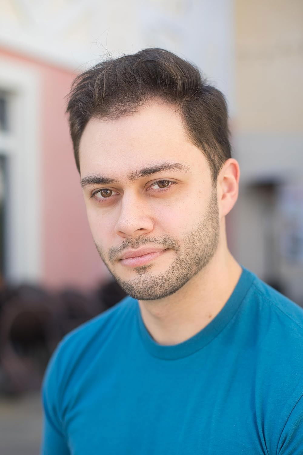 et billede af Julian Simoes