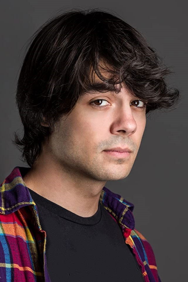 et billede af James Blakely