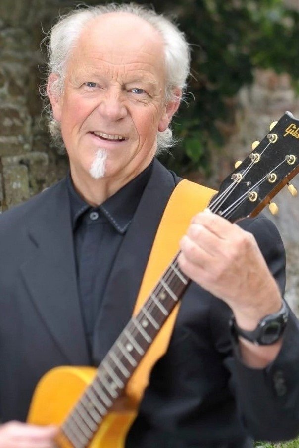 Martin Barre's picture in the cast