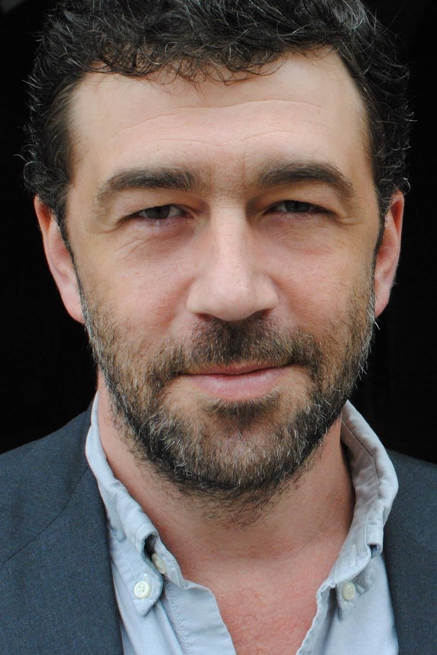 et billede af Derek Curl