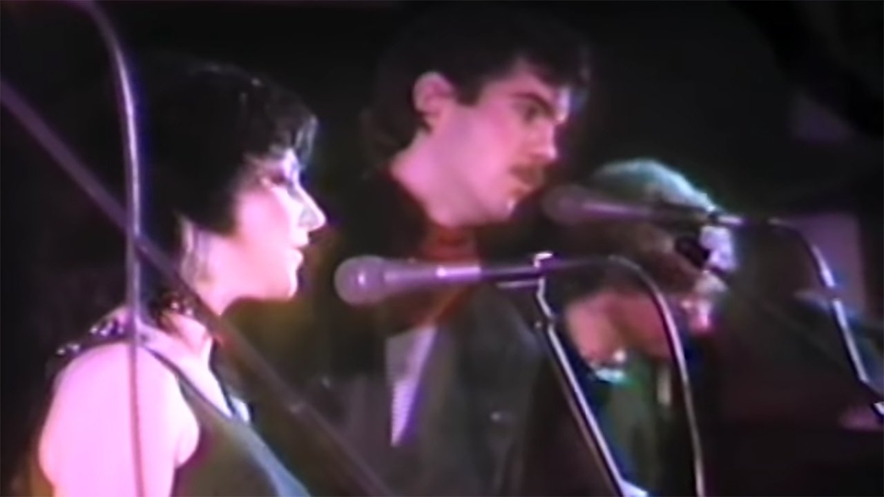 Imagem do Filme XEX: Live at Hurrah