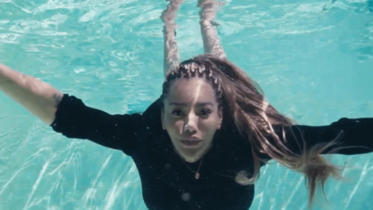 Love & Rage: Munroe Bergdorf Screenshot
