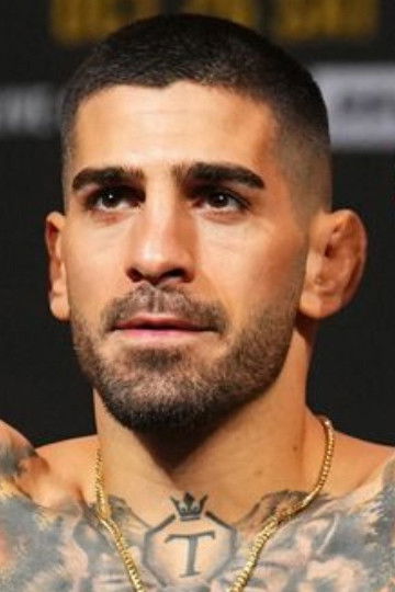 et billede af Ilia Topuria