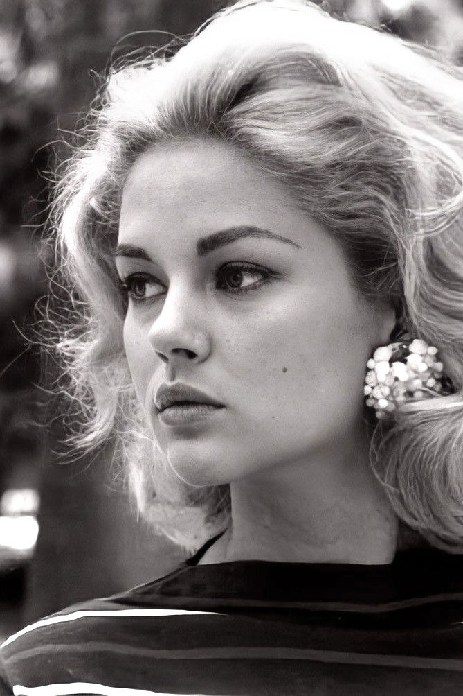 et billede af Beba Lončar