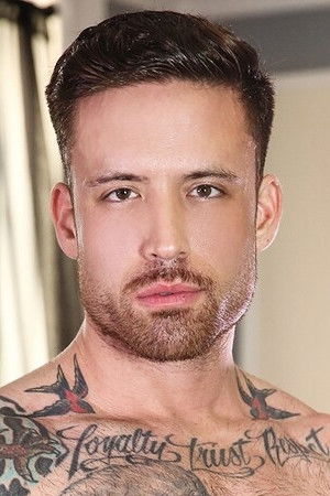 et billede af Jordan Levine