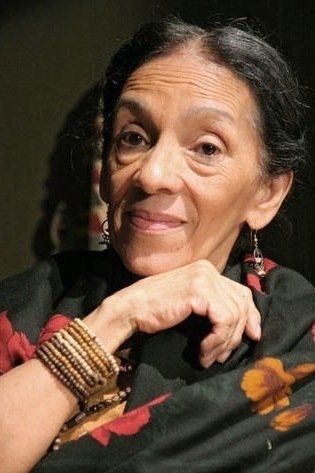 et billede af Lucy Martínez