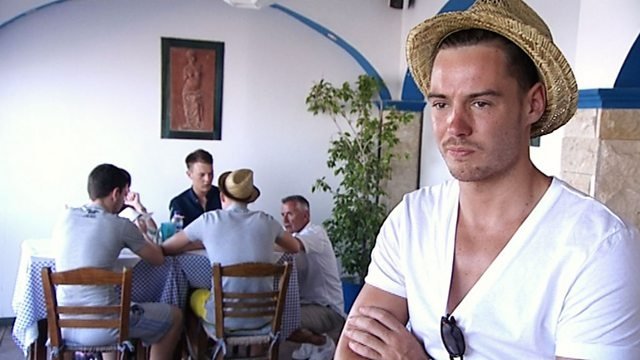 Sun, Sex and Suspicious Parents - Épisode 1