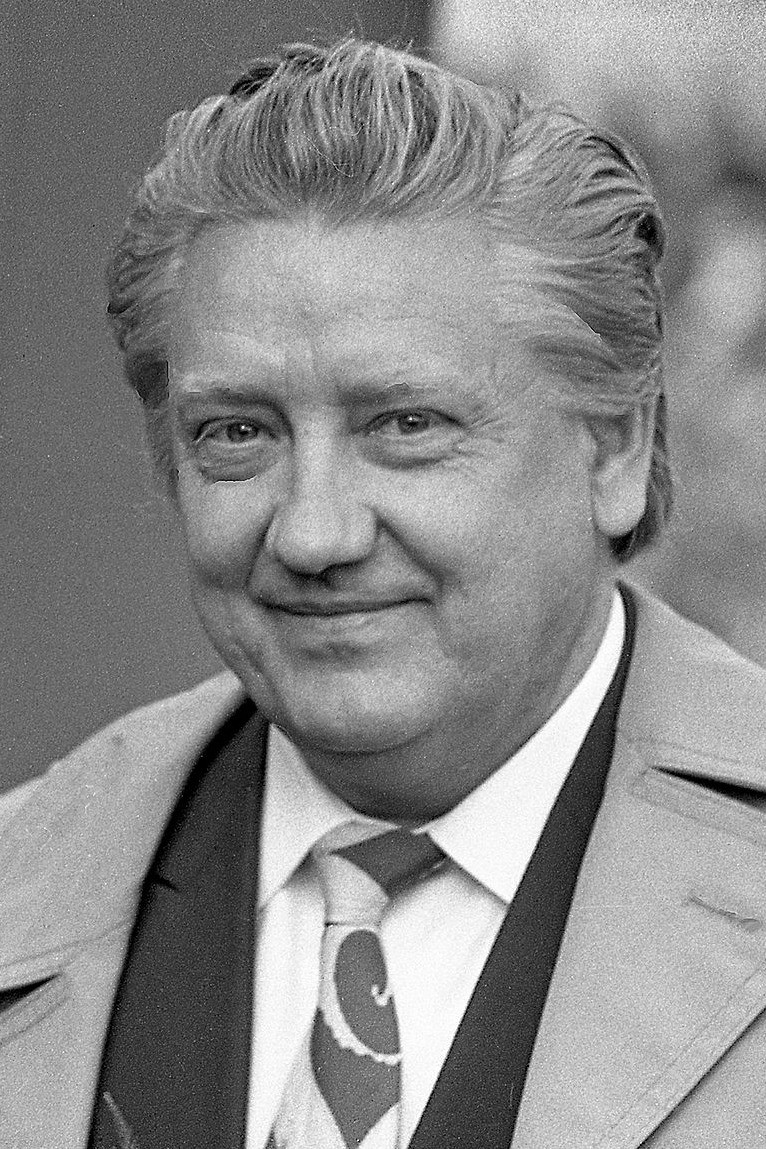 et billede af Kalmer Tennosaar