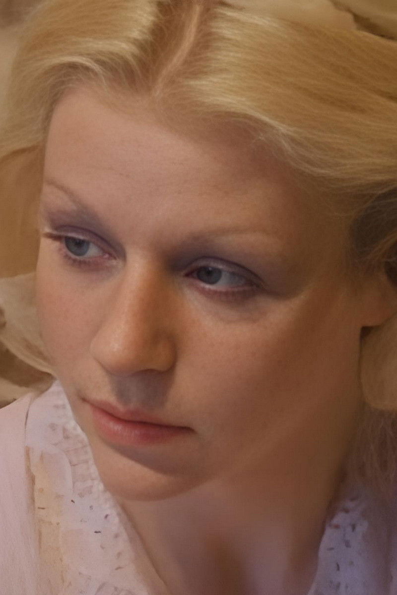 et billede af Edwige Davis