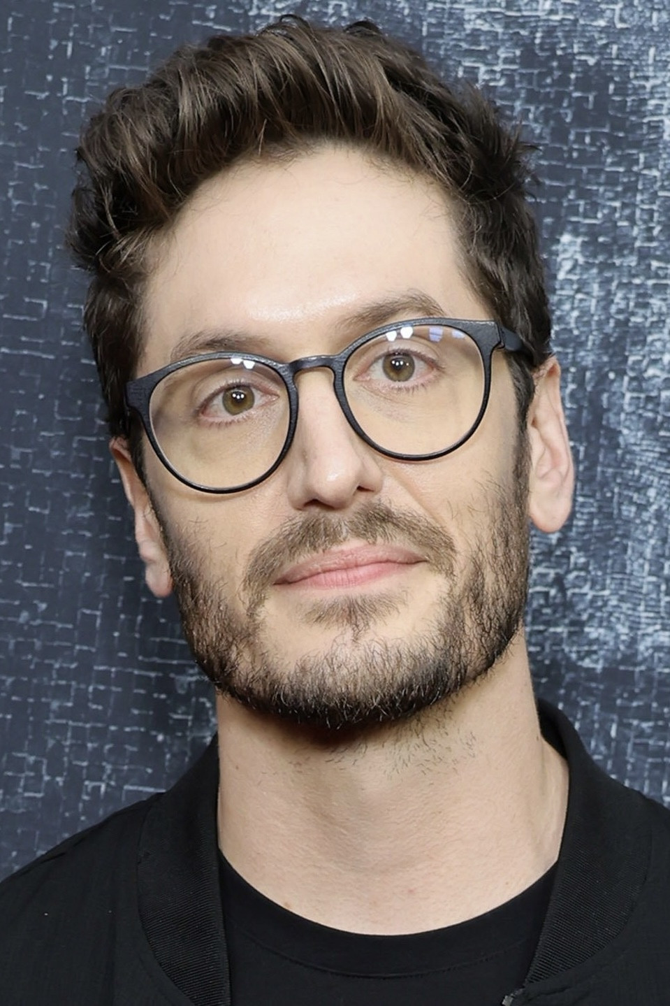 et billede af Parker Finn