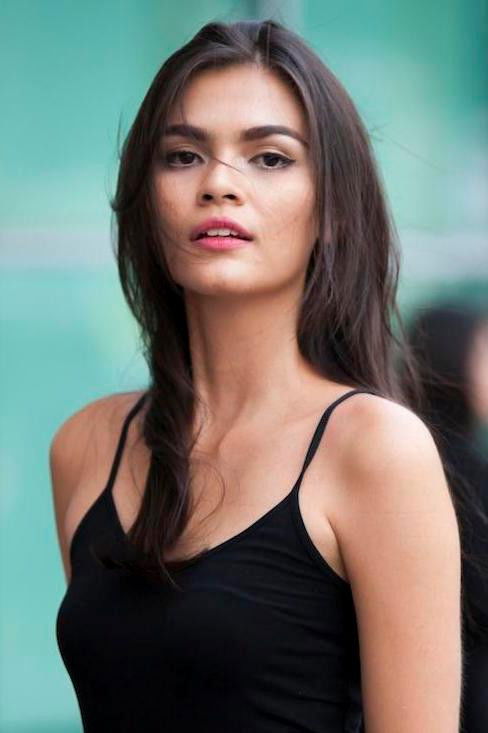 et billede af Firrina Sinatrya