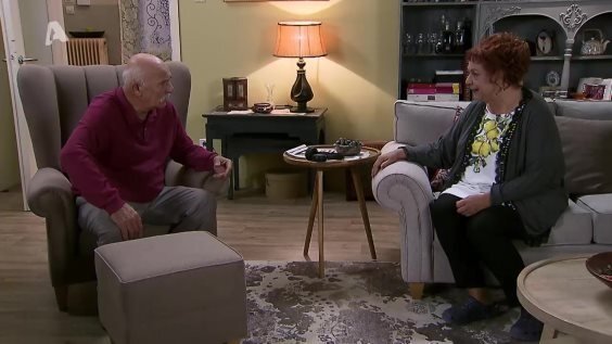 Min arxizeis ti moyrmoyra