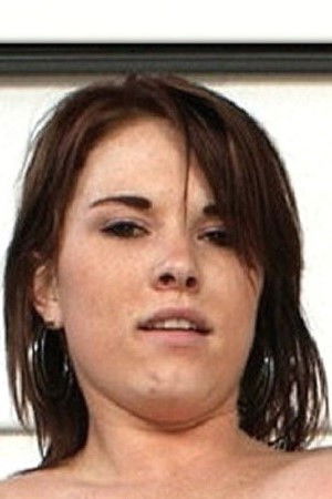 et billede af Kami Kum