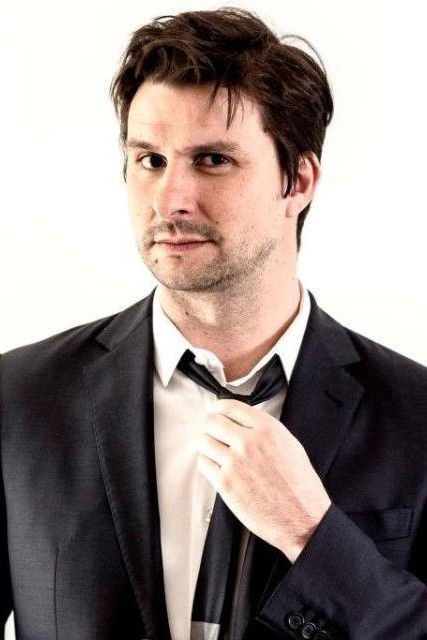 et billede af Hugo Sousa